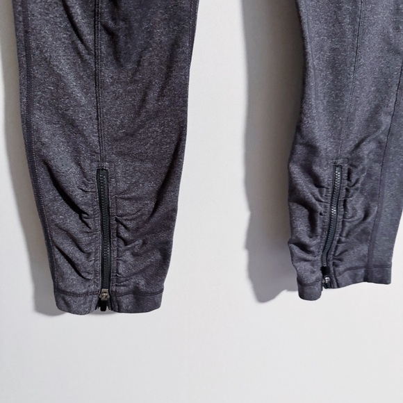 * Lululemon - Dark Gray Ruched Calf Cropped Leggings - Picture 6 of 6